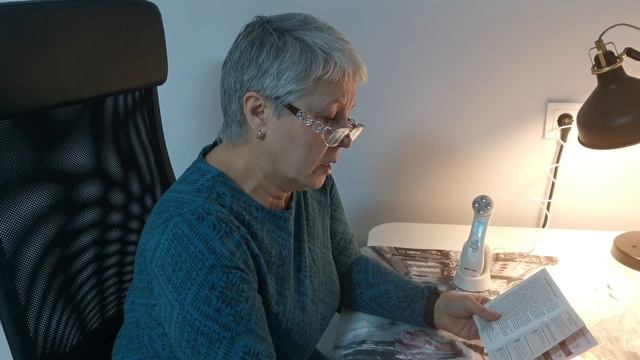 113.Прибор для ухода за кожей с функцией мезопорации/Модель М9910/MEZOLIGHT