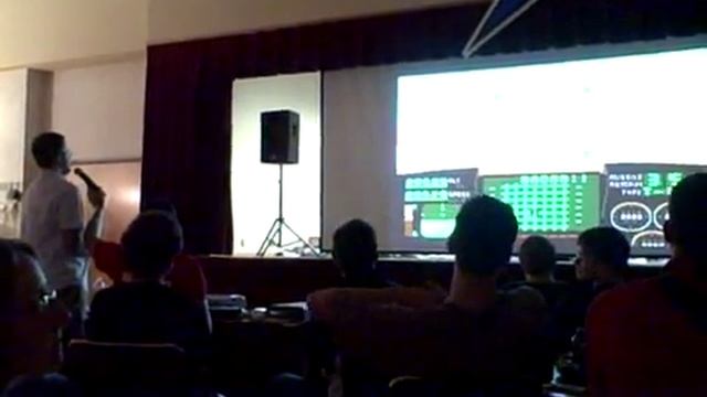 Angry Video Game Nerd plays Top Gun at IMOG 2008! смотреть онлайн
