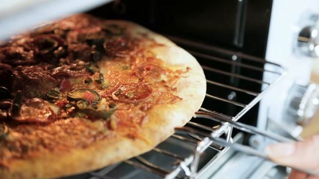 Introducing the Swan Retro Oven - SF37010 смотреть онлайн