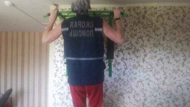 ФЕЛЬДШЕР МОРСКИХ КОТИКОВ ВМФ США .техника подтягиваний смотреть онлайн