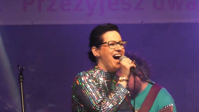 Zespół Pearl Band z Karoliną Lapczyk - Ustka 17-07-2021 смотреть онлайн