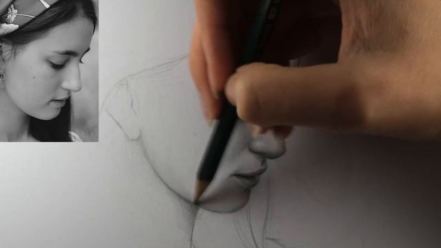 Drawing a Female Face from Photo Reference - Quick Sketchbook Practice смотреть онлайн
