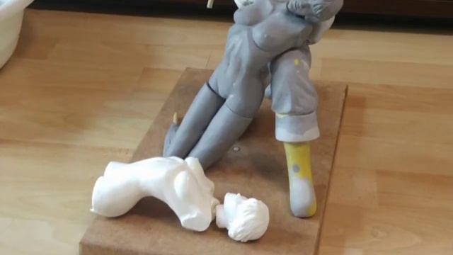Sculpting figures - BERSERK Guts & Casca смотреть онлайн