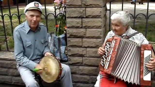 Старость "веселая" смотреть онлайн