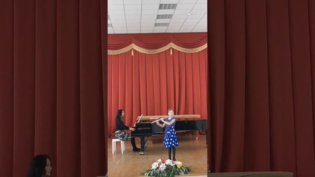 И.С. Бах "Марш", Е. Дога "Вальс" (из к/ф "Мой ласковый и нежный зверь") смотреть онлайн