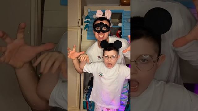 мы ночные АХИ СТРАХИ смотреть онлайн