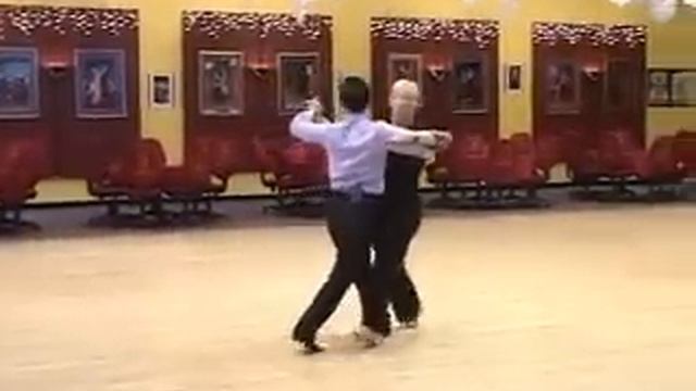 Gold Waltz Routine - Waltz Ballroom Dance Lesson смотреть онлайн