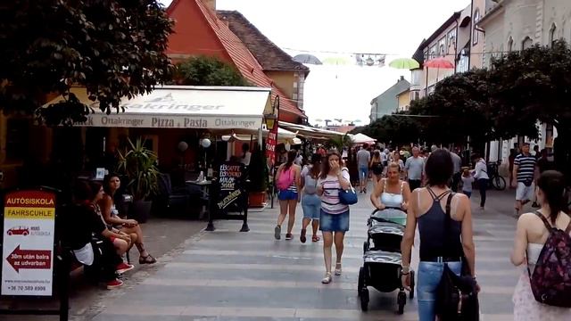 Keszthely Fußgangerzone und Strand 9 August. Кестхей Балатон Супер !!! смотреть онлайн