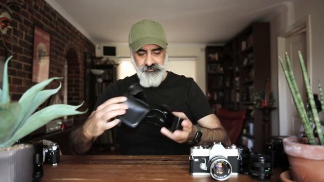 Canon FTb. A CLASSIC film camera смотреть онлайн