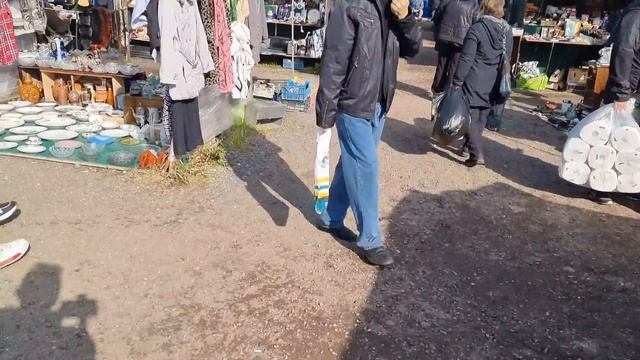 Что банного есть на барахолке? Очень краткий обзор на рынок Левша в Новоподрезково. смотреть онлайн