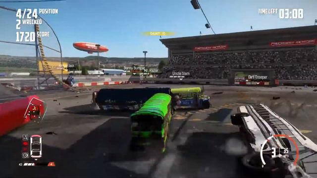 WRECKFEST - School Bus Demolition Derby @ Madman Stadium смотреть онлайн
