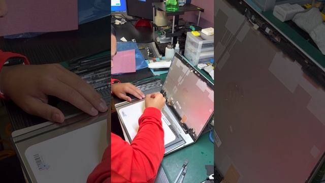 Replacer écran/display HP Probook 14 pouces 440 G6 смотреть онлайн