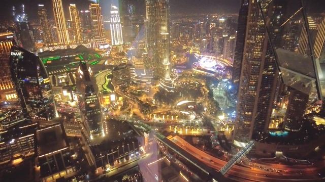 Sky views Dubai | Sky view dubai slide | Highest Glass walking | ? ? смотреть онлайн