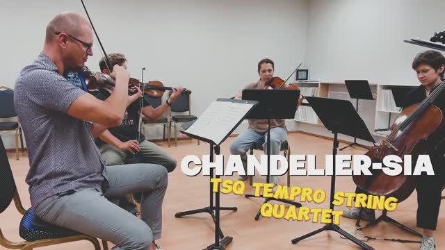 “CHANDELIER” - Sia.