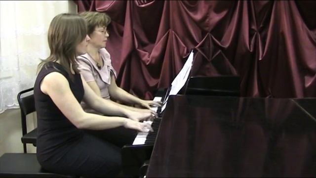 Фортепианный дуэт "Валери и Гали". М.И. Глинка "Первоначальная полька" смотреть онлайн