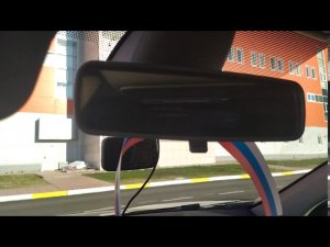 Ночной режим у зеркала заднего вида