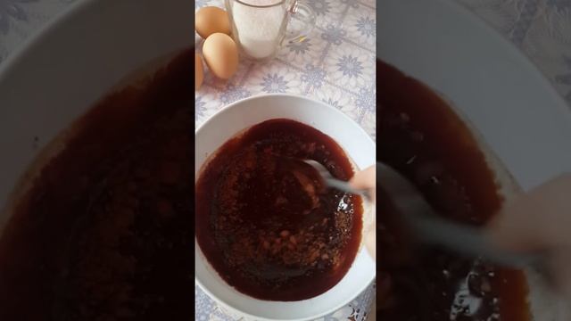 ШОКОЛАДНЫЙ БРАУНИ С ТВОРОЖНЫМИ ШАРИКАМИ