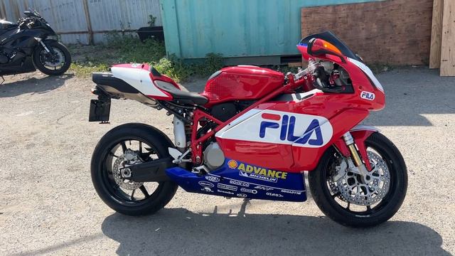 DUCATI 999 BIPOSTO смотреть онлайн