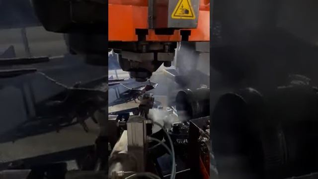 автоматические прессы для ковки горячего риса, автоматическая печь для отжига желтого риса. смотреть онлайн