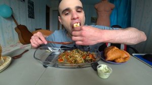 МУКБАНГ БУРГЕР / ( WOK ) УДОН С ОВОЩАМИ / КРЕВЕТКИ В КЛЯРЕ / СОУС ТАР ТАР / EATING Mukbang ASMR АСМР