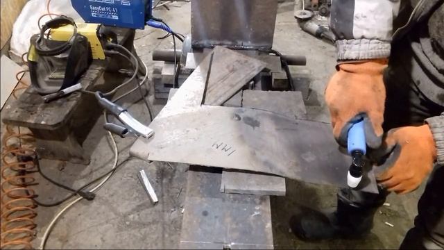 Купил плазморез, пополнение в гараж, аппарат воздушно-плазменной резки, плазменный резак. смотреть онлайн