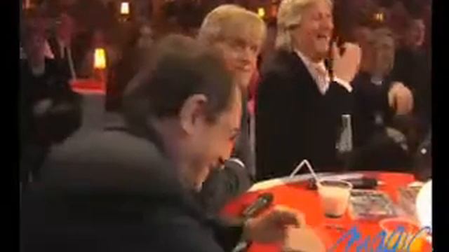 Antisémite  Tomer Sisley