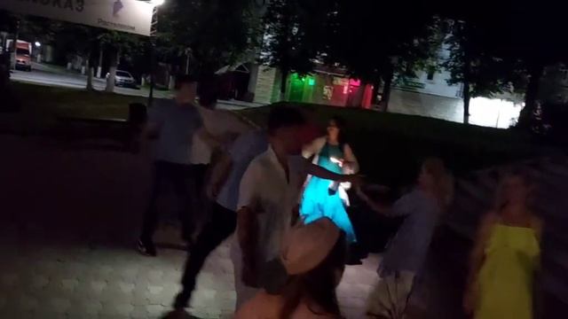 Контрданс Свечи в темноте, с фонариками в темноте. Ночные танцы во Владимире. Сообщество Assemblés смотреть онлайн