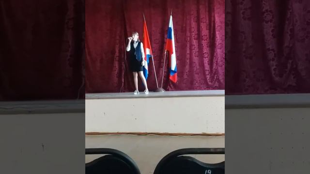 Моё самое первое выступление, конечно где то и есть помарки, так что не судите строго😁😁 смотреть онлайн
