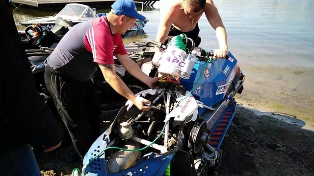 Попытка установления мирового рекорда по ватеркроссу. Солодков Николай, г. Иркутск