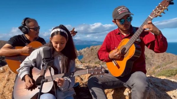 Isaac et Nora - Tres Corazones (Cuco Sánchez)