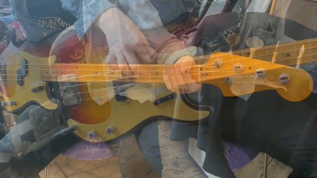 1959 Fender Precision Bass смотреть онлайн