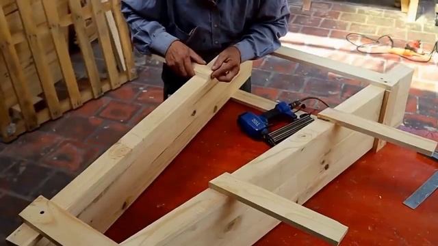 Деревянная подставка для цветов своими руками смотреть онлайн