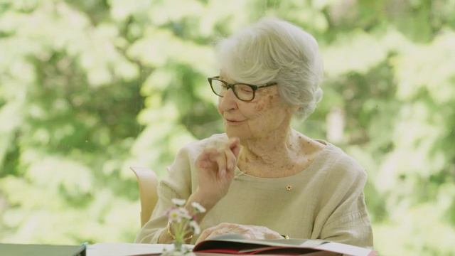 Cornelia Oberlander смотреть онлайн
