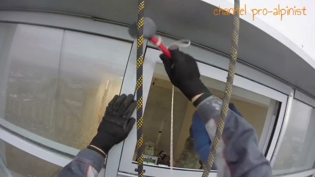 35 этаж алюминиевые окна - монтаж альпинистами смотреть онлайн