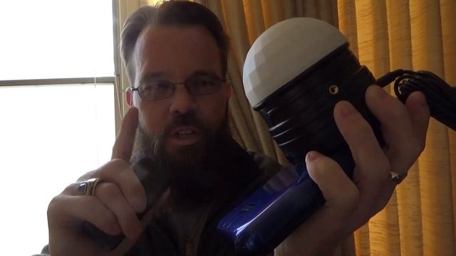 AveyLum Disco Ball Party Light USB Night Light Sound Control Strobe Light смотреть онлайн