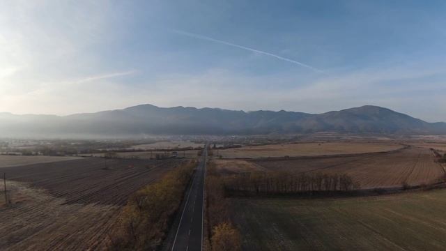 Между град и село Костенец смотреть онлайн