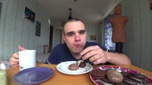 МУКБАНГ/АСМР СЛАДОСТИ/ПИРОЖНЫЕ/ПРЯНИКИ/ПЕЧЕНЬЕ /КОФЕ/СГУЩЕНКА/десерт/ EATING/ASMR/Mukbang#253