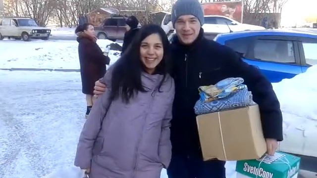 Иван и Джамиля - беженцы, говорят спасибо "Фениксу" смотреть онлайн