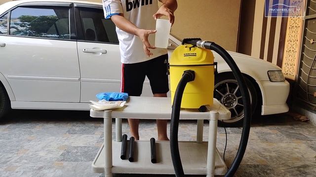 KARCHER WD1 Professional Wet And Dry Vacuum With Blower | PakWheels