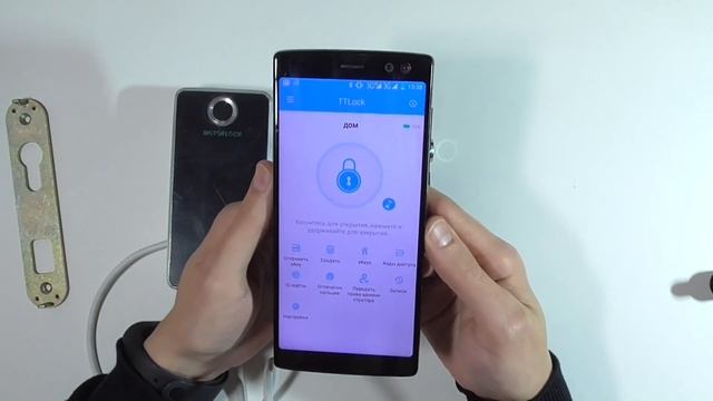 MOTORLOCK-C - управление дверью со смартфона, открывание от кода, пальца, удалённо из приложения. смотреть онлайн
