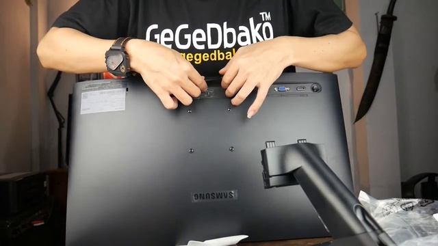 UNBOXING & RIVIEW Monitor Samsung 24" 75hz S24R350 IPS FHD HDMI LED (LS24R350FHE) смотреть онлайн