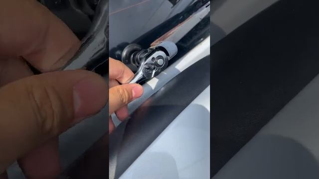How to replace rear wiper assembly - Ford Ecosport 2014 смотреть онлайн
