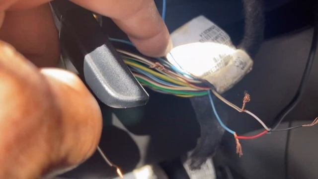 Ligação comando volante Fiat Punto смотреть онлайн