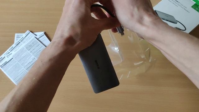 D-Link DUB-M810 8-in-1 USB-C Hub with HDMI/Ethernet/Card Reader/Power Delivery | Unboxing смотреть онлайн