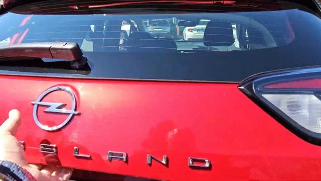 Opel Crossland SUV смотреть онлайн