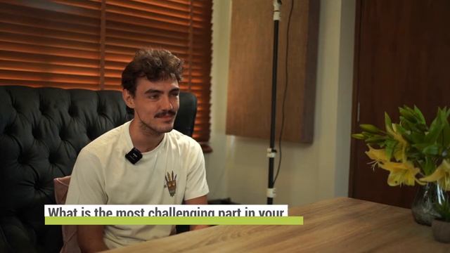 Meet Léo - Head of SEO смотреть онлайн