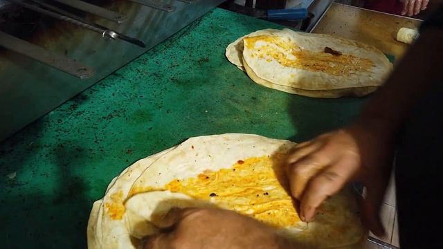 GÜNDE 500 ADANA KEBAP | İzmir Sokak Lezzetleri | Sokak Yemekleri смотреть онлайн