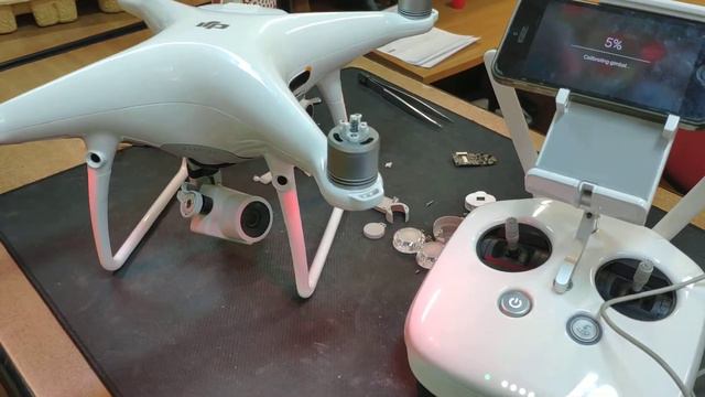 Phantom 4pro неудачное падение вывело навсегда из строя подвес с камерой смотреть онлайн