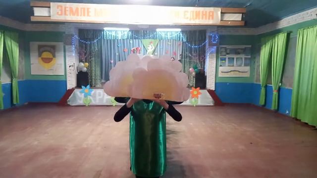 танець з ромашками смотреть онлайн