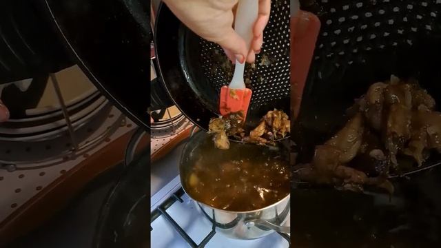 Суп из лесных грибов с плавленым сырком смотреть онлайн